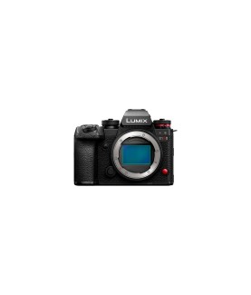 Panasonic Lumix S1R Mark II + Lumix S 24-105 mm F4 Macro