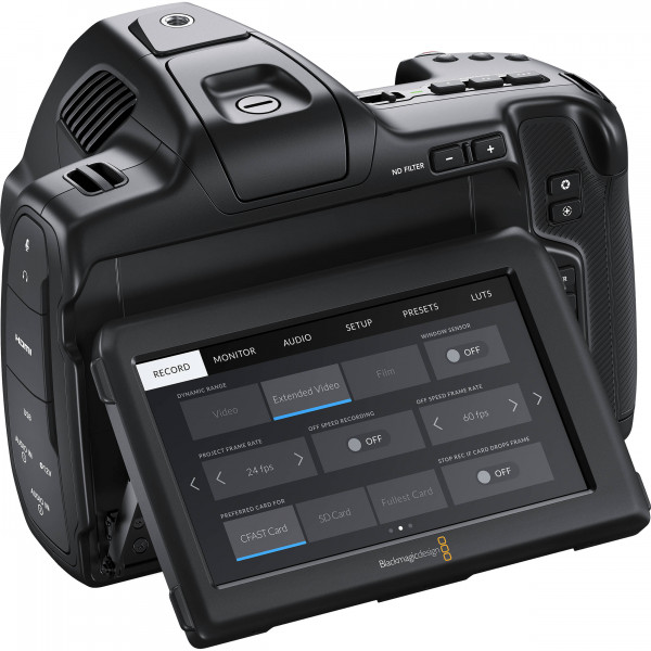 BLACKMAGIC POCKET CINEMA CAMERA 6K PRO